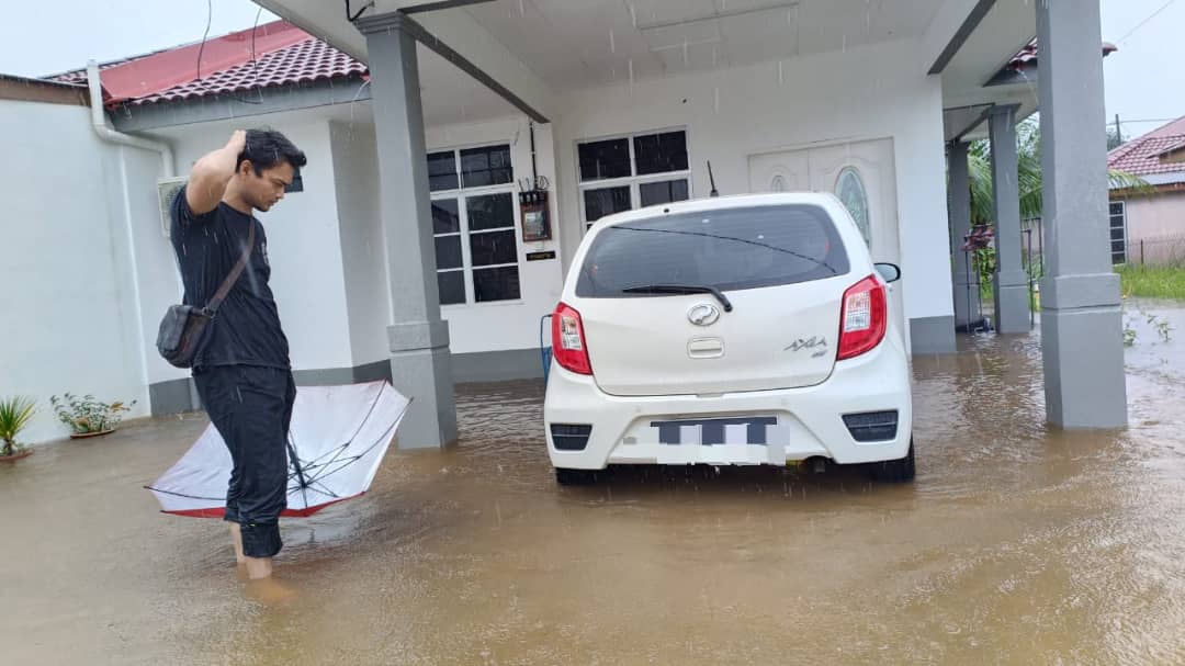 Terlelap, Tidak Sempat Alih Kereta