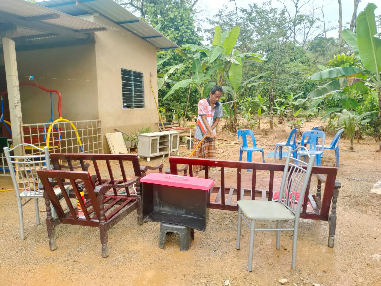 Penduduk Kg Kemat Kini Trauma Setiap Kali Hujan Lebat