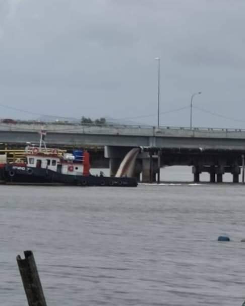 Tongkang Terlanggar Paip SATU, Ribuan Pengguna Di Paka Terjejas