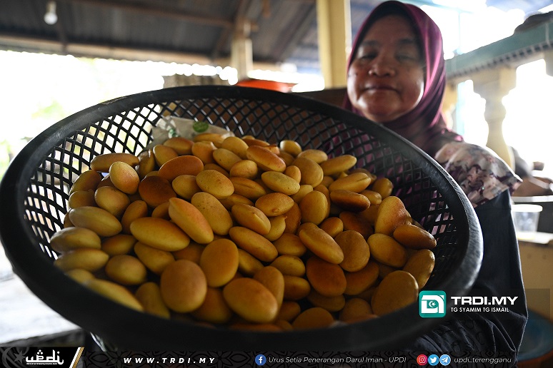 Rokiah Jual 5,000 Nekbat Sehari