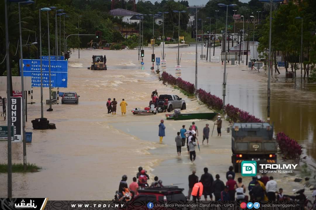 Bantuan Banjir Terengganu Mula Diagih Berperingkat