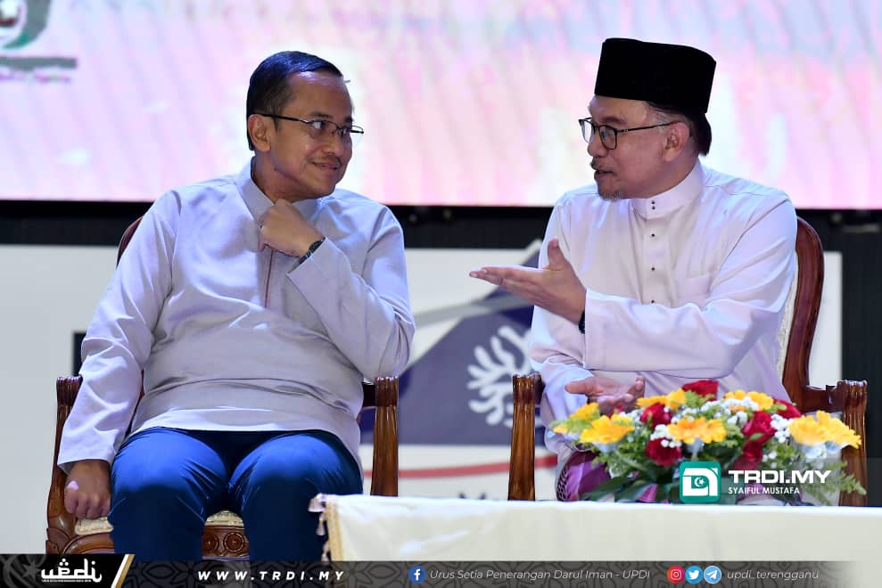 Hubungan Negeri, Pusat Diperkukuh Demi Pembangunan Seimbang