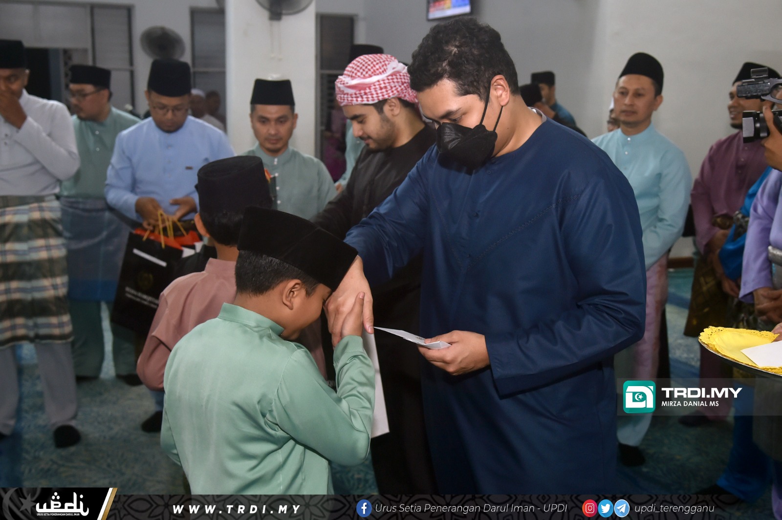 300 Anak Yatim, Fakir Miskin Terima Kurniaan Yang Di-Pertuan Muda Terengganu