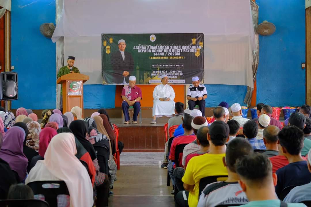 500 Keluarga Terima Barangan Keperluan Asas, Wang Tunai