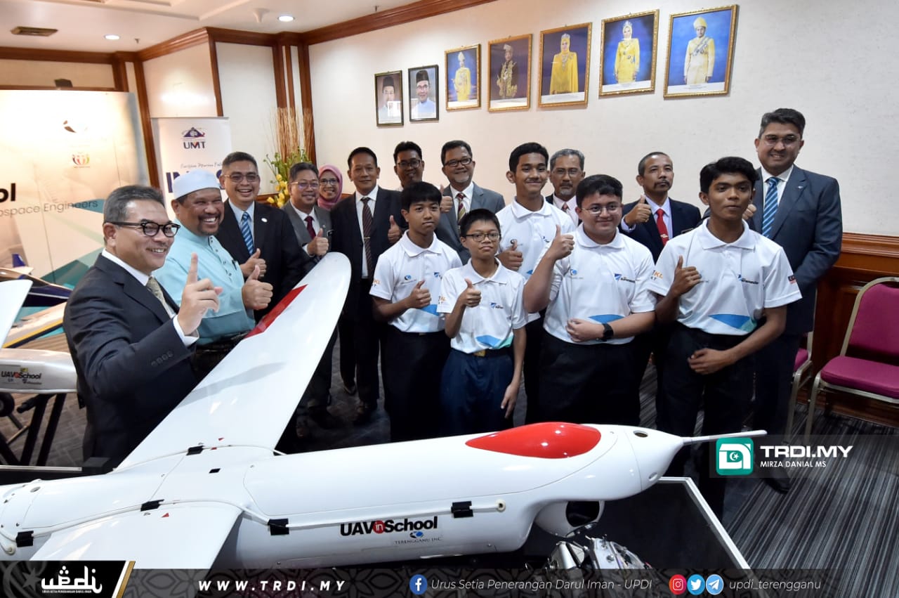 SMK Bukit Sawa Perintis Pendidikan Pesawat Udara Tanpa Pemandu