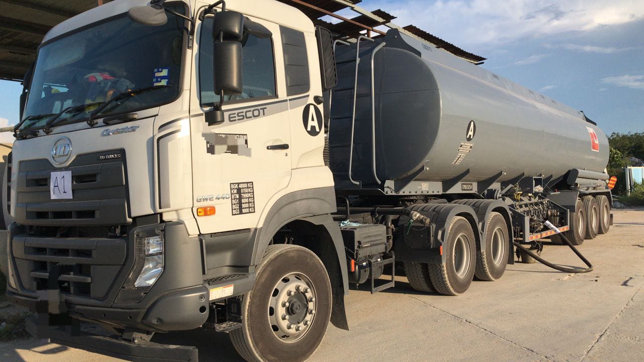 KPDN Tahan Dua Lelaki Bersama 32,670 liter Diesel