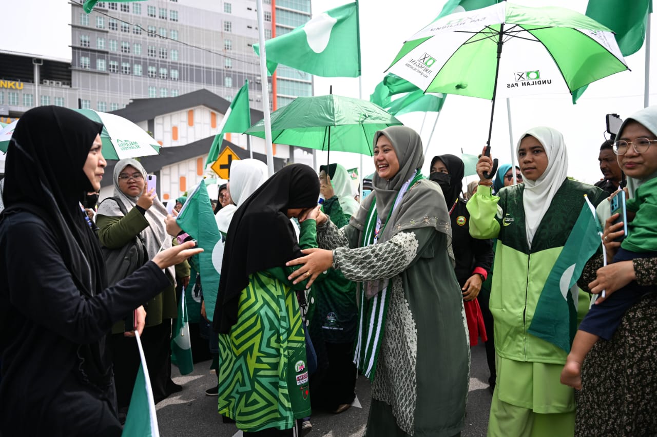 PAS Terengganu Tampil Calon Wanita Raih Pujian Ramai