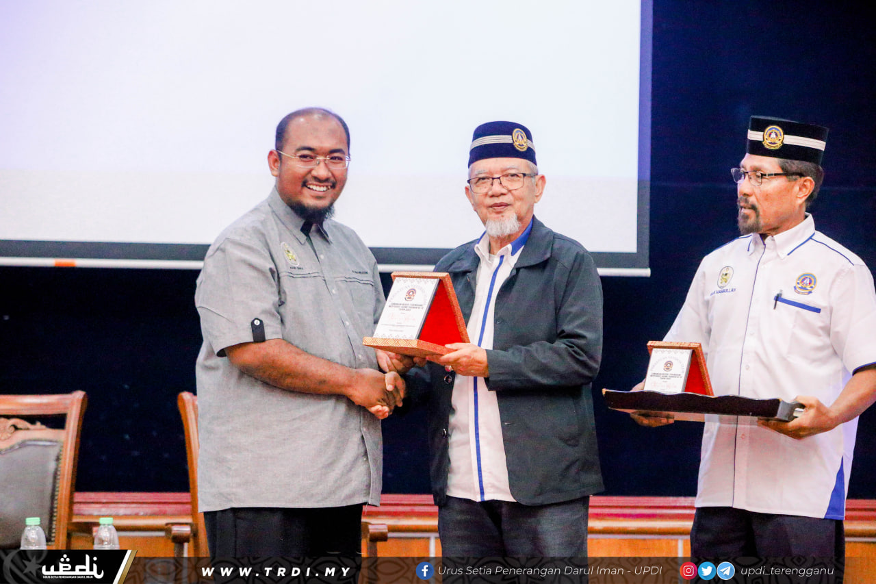 ADUN Sura Sedia Bantu Veteran TLDM