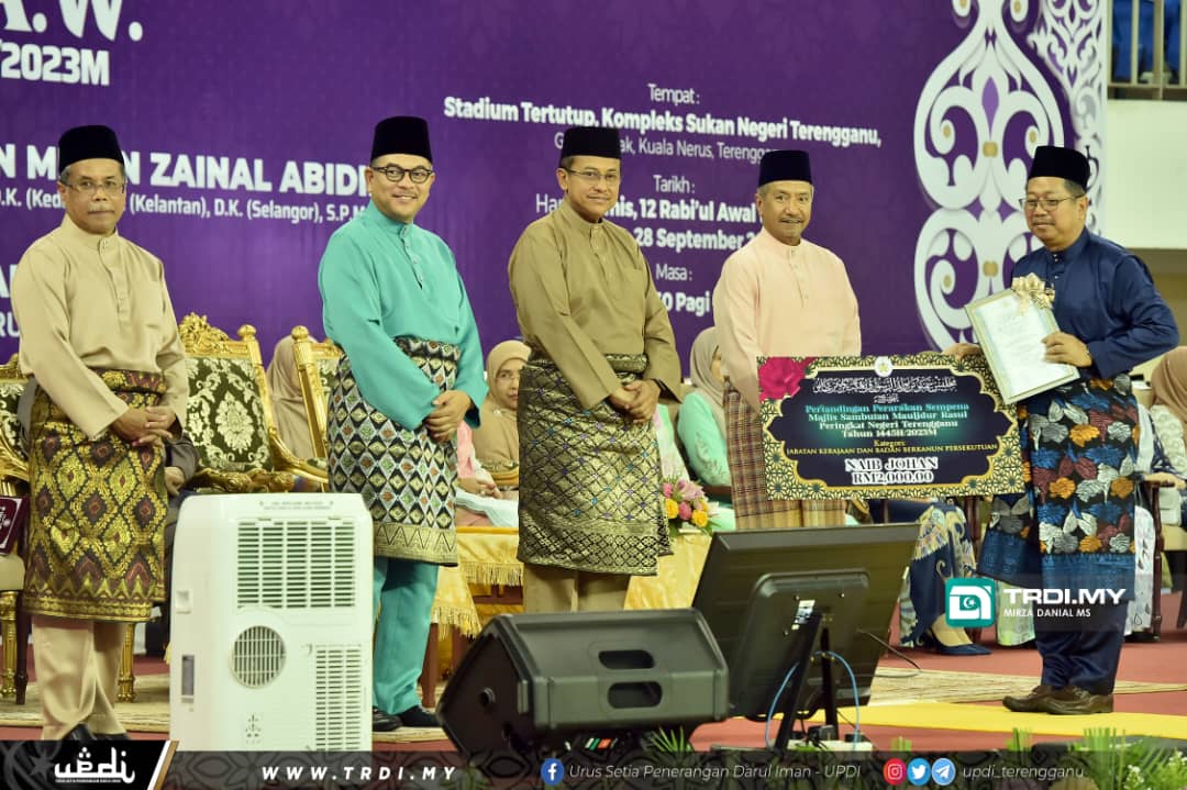 Ustaz Abdullah Khairi, 12 Lagi Pendakwah Selebriti Terima Tauliah di Terengganu