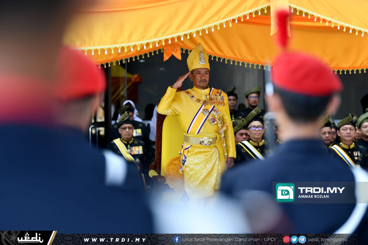Sultan Mizan Berkenan Sempurnakan Istiadat Pembukaan Sidang DUN Ke-15
