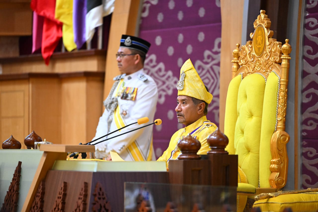 Sultan Mizan Mahu Terengganu Terus Tarik Pelabur