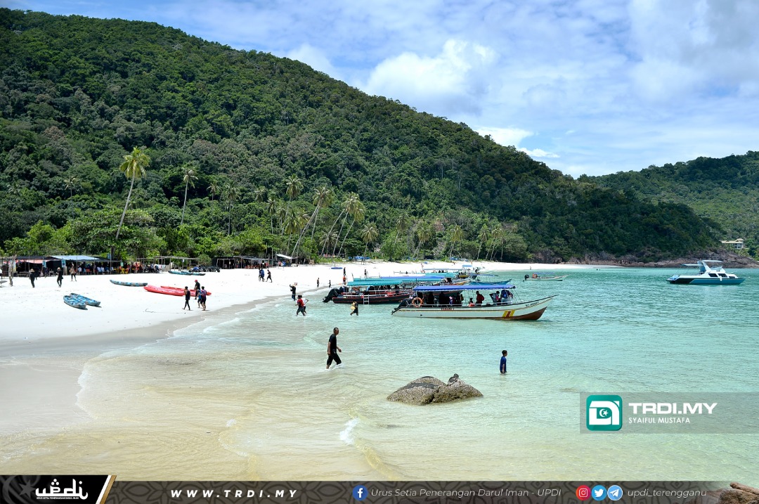 Terus Didik Pelancong Dengan Etika Berpakaian