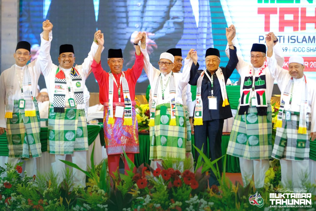 Tun Mahathir 'Pintu Gerbang' Pelabur Masuk Negeri SG4