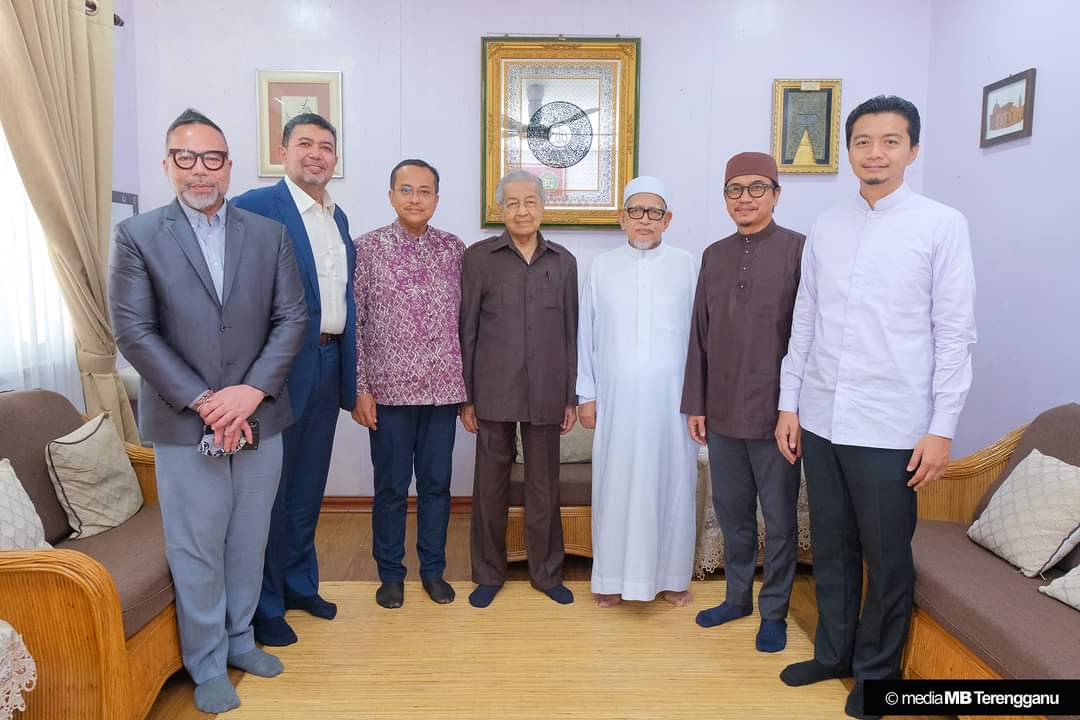 MB, Presiden PAS Terima Kunjungan Tun M