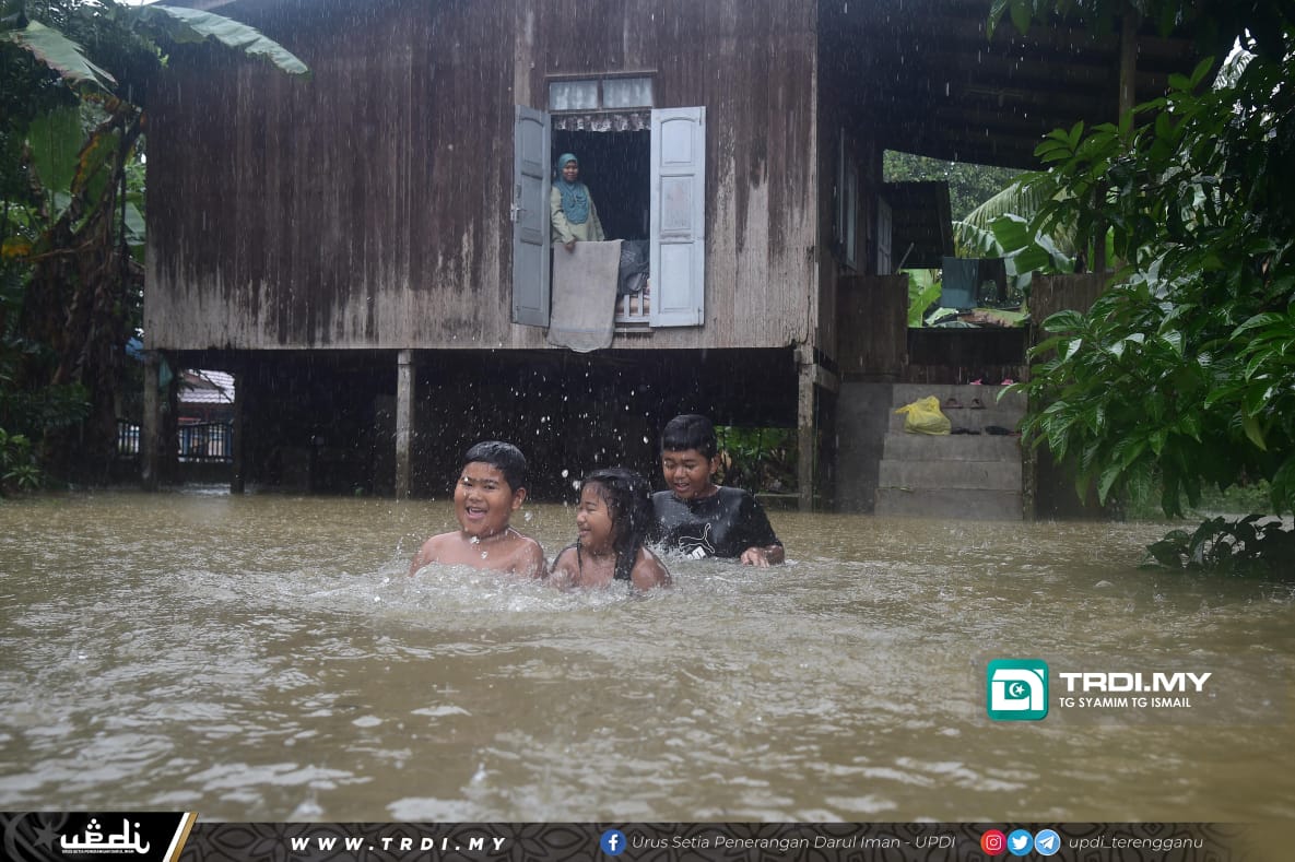 Mangsa Banjir Meningkat 893 Orang