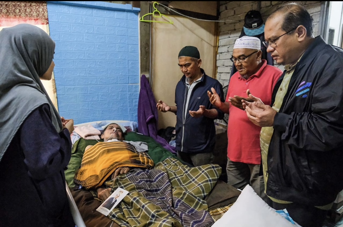 Derita Warga Emas Sakit Strok, Hilang Isteri Terubat