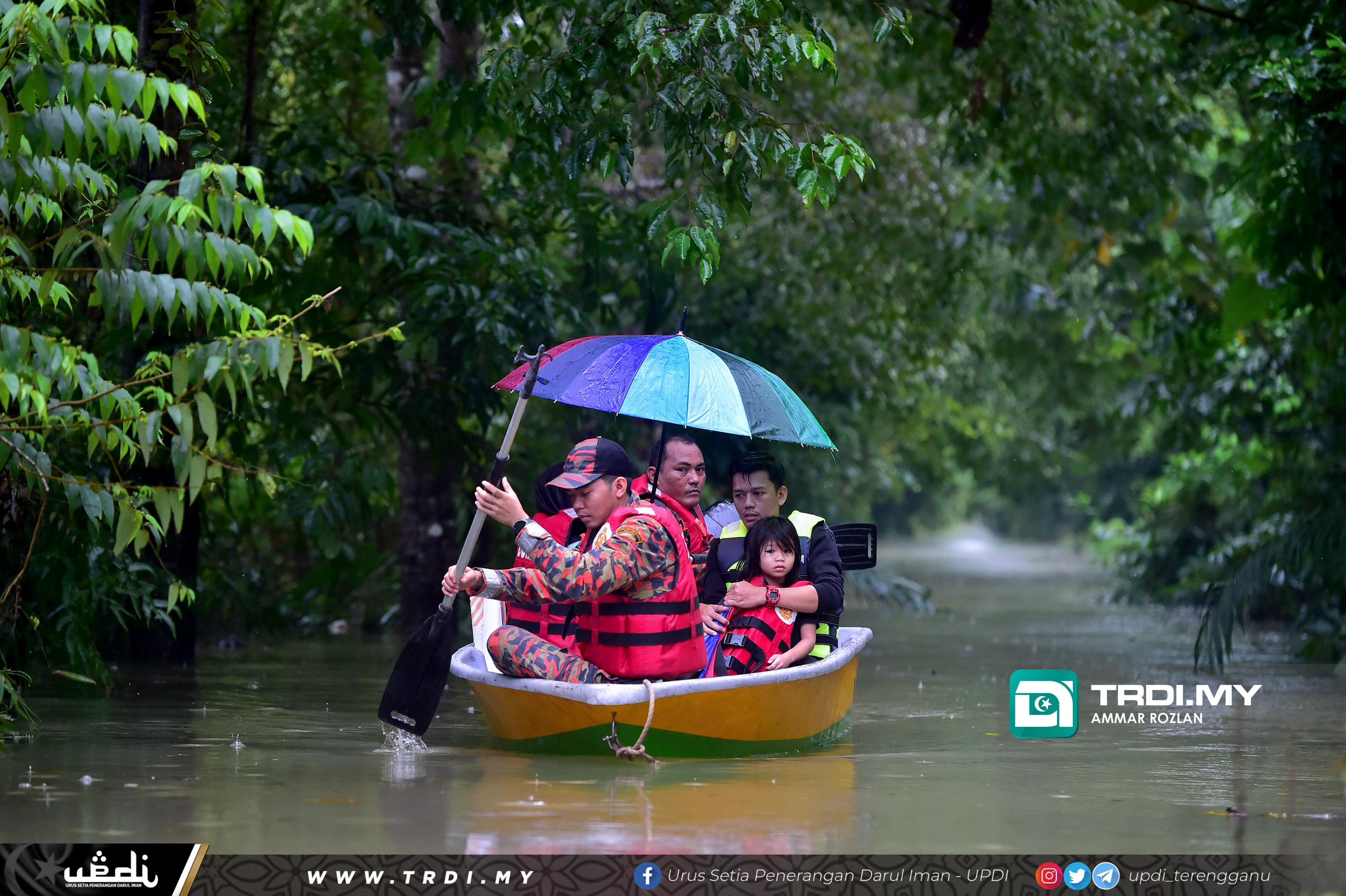 Mangsa Demam Terperangkap Banjir Diselamatkan
