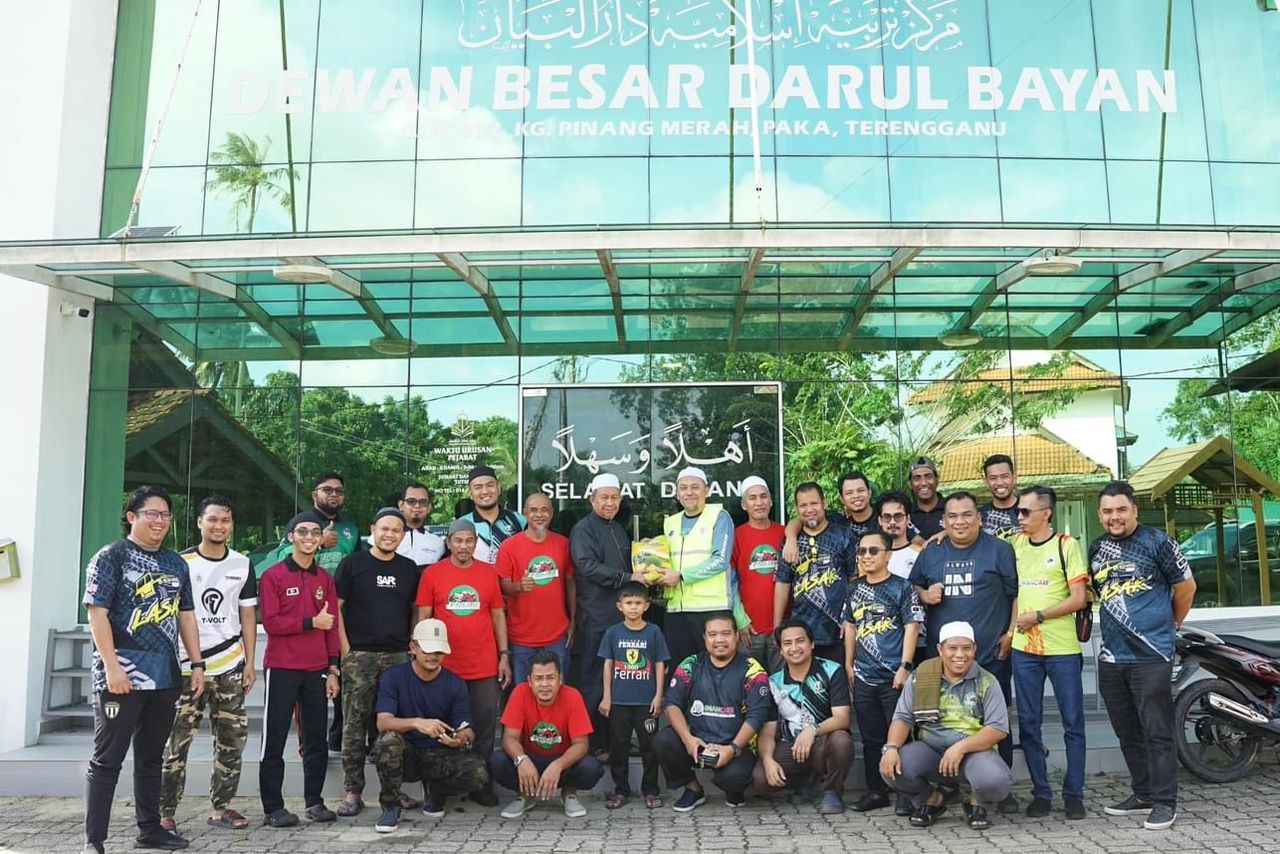 Agih 500 Kampit Beras Kepada Lima PKM