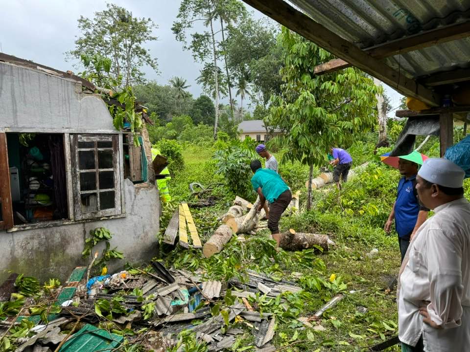 JPKK 'Berkampung' Bantu Ibu Tunggal
