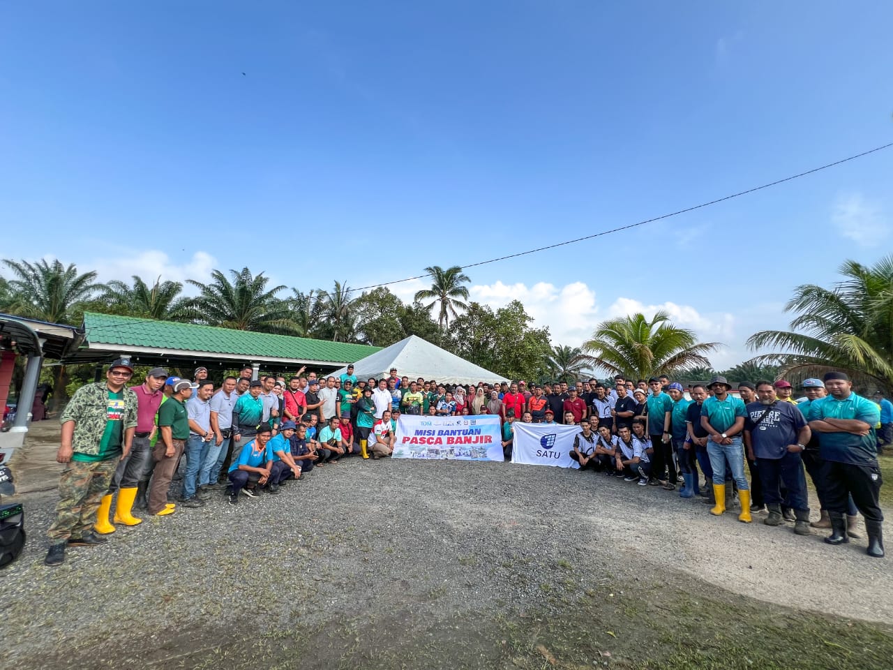 TDM Berhad Dan 200 Sukarelawan Laksana Misi Pasca Banjir di Dungun