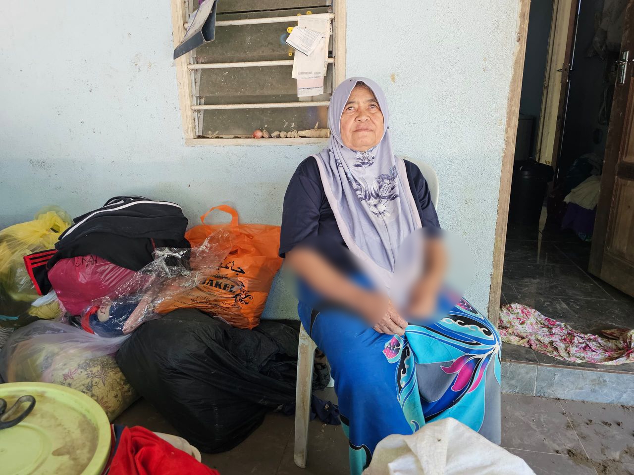 Mak Su Berputih Mata Lihat Keadaan Rumah