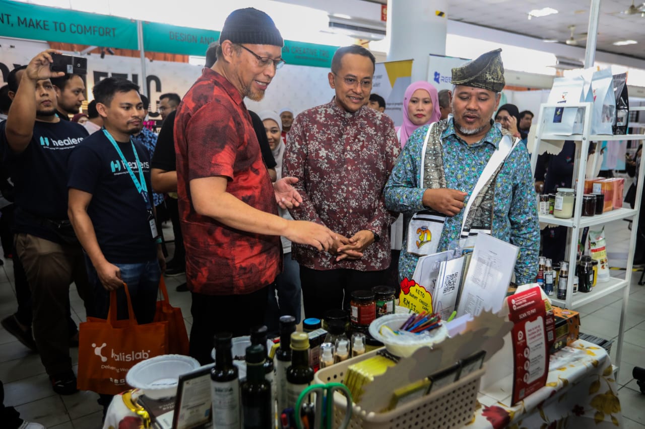 Pengasas Kalislab Teruja MB Hadir ke Pelancaran Produk