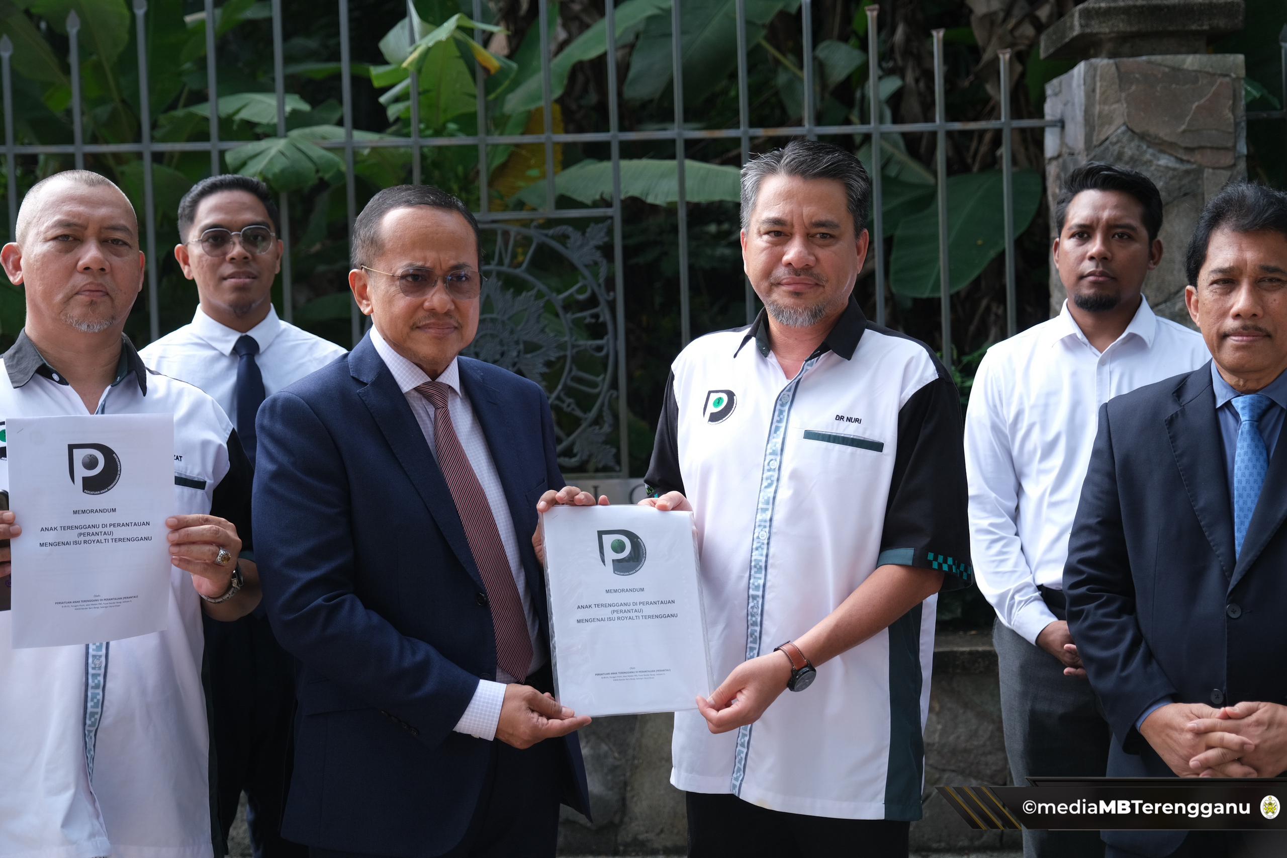 Perantau Terengganu Serah Memo Tuntut Royalti