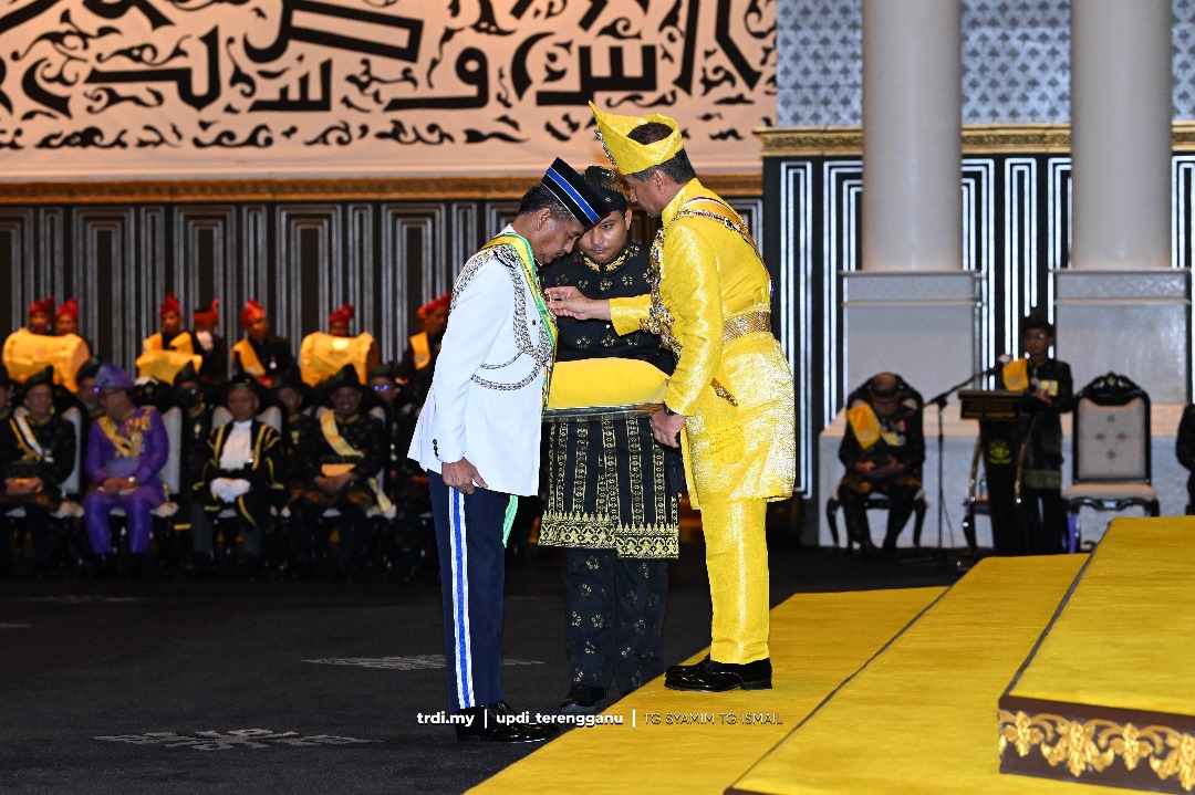 Panglima ATM, Ketua Polis Negara Terima Darjah Kebesaran Terengganu