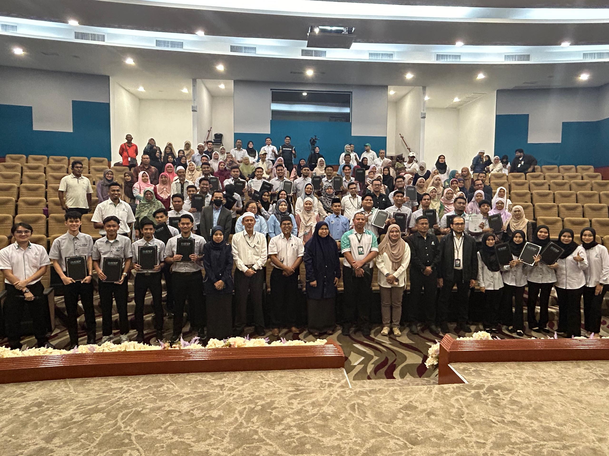 INSTEP Latih 27 Asnaf Dalam Bidang Minyak Dan Gas