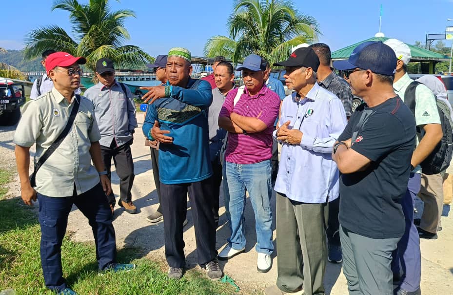 Surau, Hentian Rehat Gantikan Masjid Lama di Jeti Pulau Redang