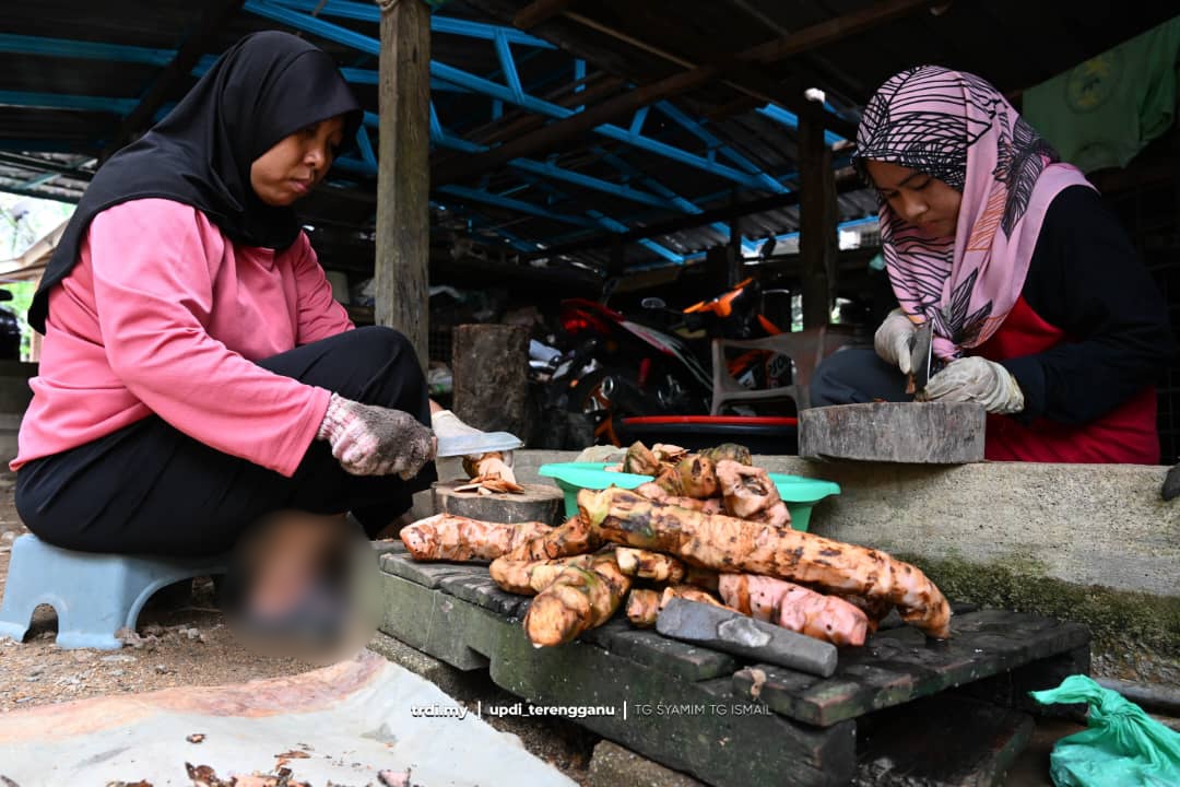 Halimah Kongsi Kaedah Pembuatan Ubat Buasir Tradisional