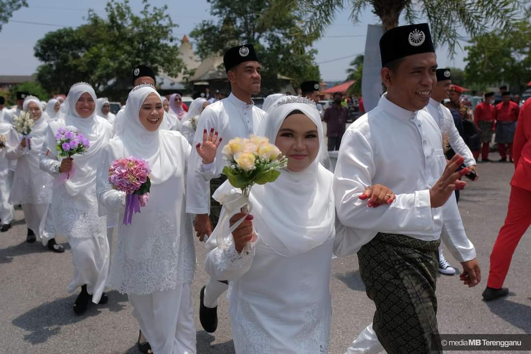 Pasangan Terengganu Berjuang Pertahan Rumah Tangga di Tengah Krisis Ekonomi