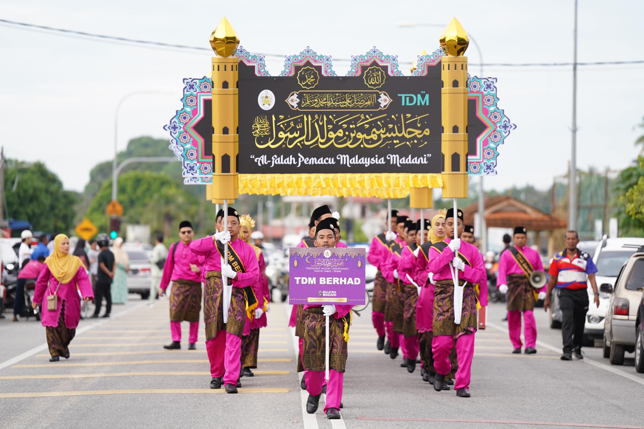 Perarakan Maulidur Rasul : TDM Juara Kategori Syarikat Swasta, NGO