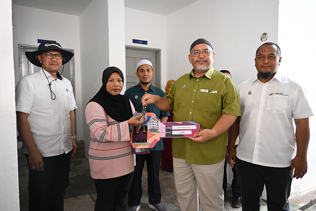 10 Keluarga di Pulau Redang Terima Rumah Pemberian Kerajaan Negeri