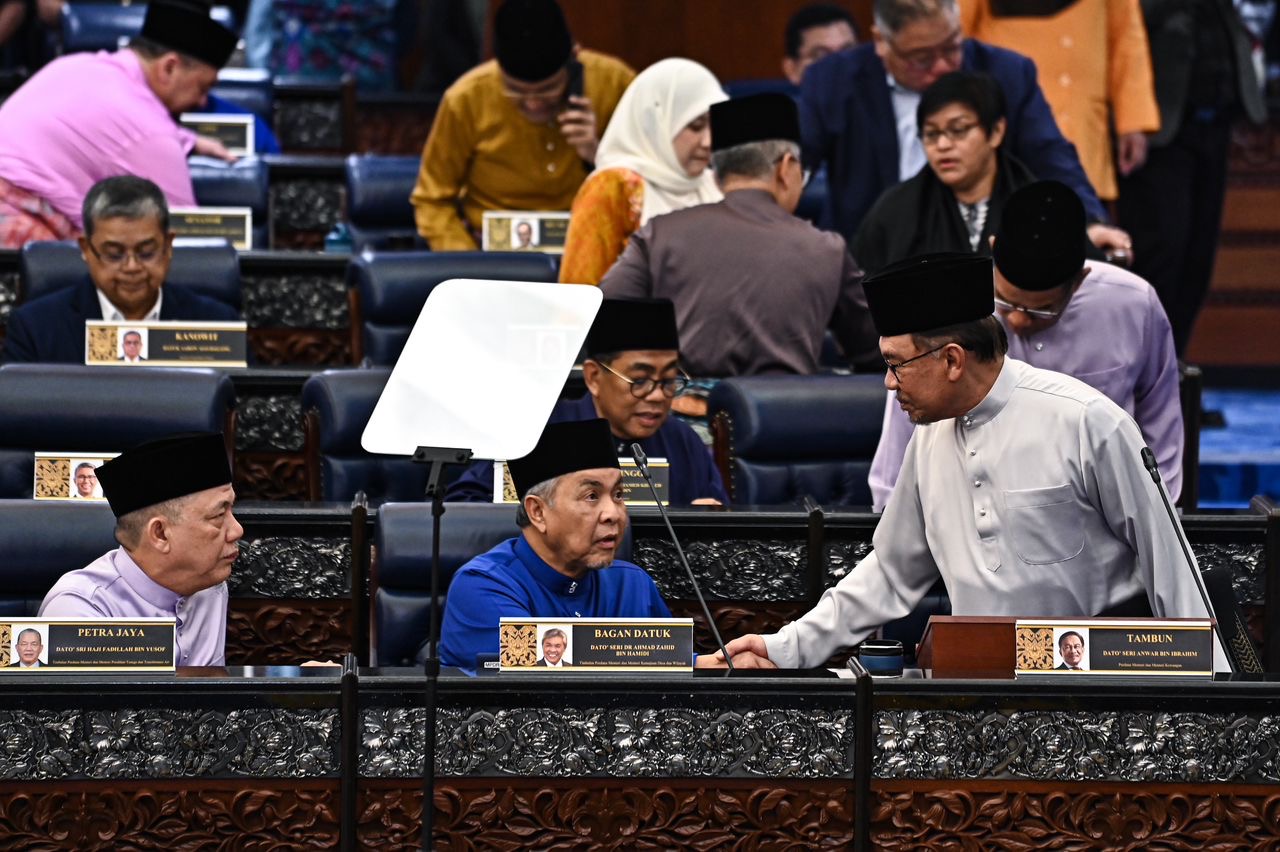 Belanjawan 2025 : Umum Dulu, Fikir Kemudian?