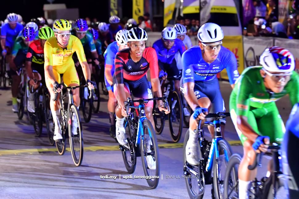 Tour Gateh D'Tranung Labuh Tirai