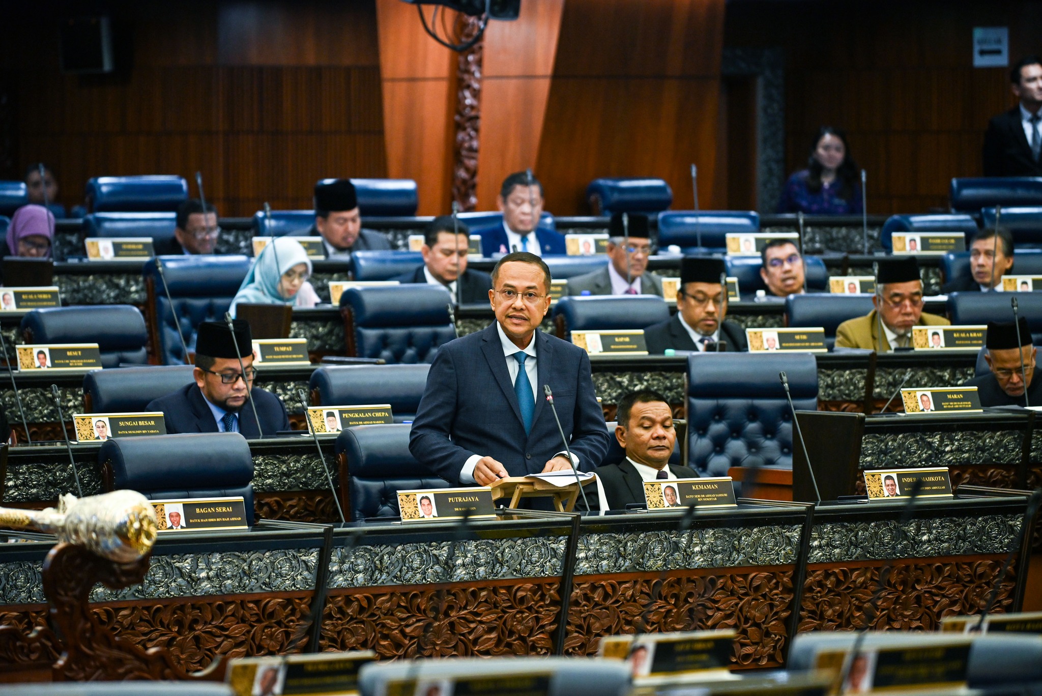 Tambah Baik Kemudahan Kesihatan Dan Keselamatan Di Kemaman