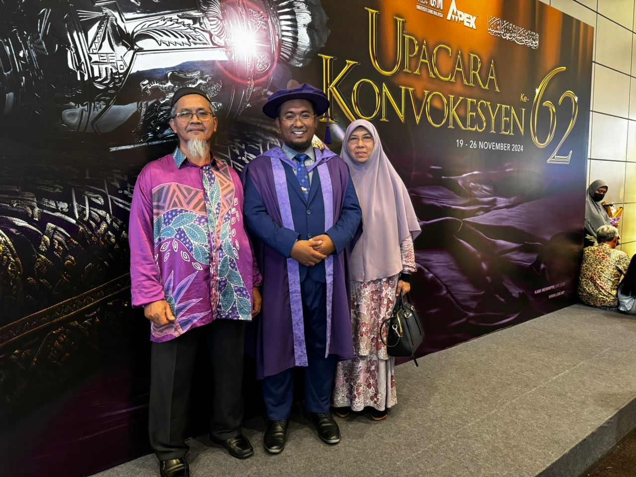 ADUN Sura Raih PhD Doktor Kesihatan