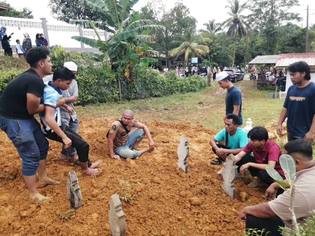 'Saya Cuba Tolong Adik-Adik Tapi Gagal' - Abang Mangsa