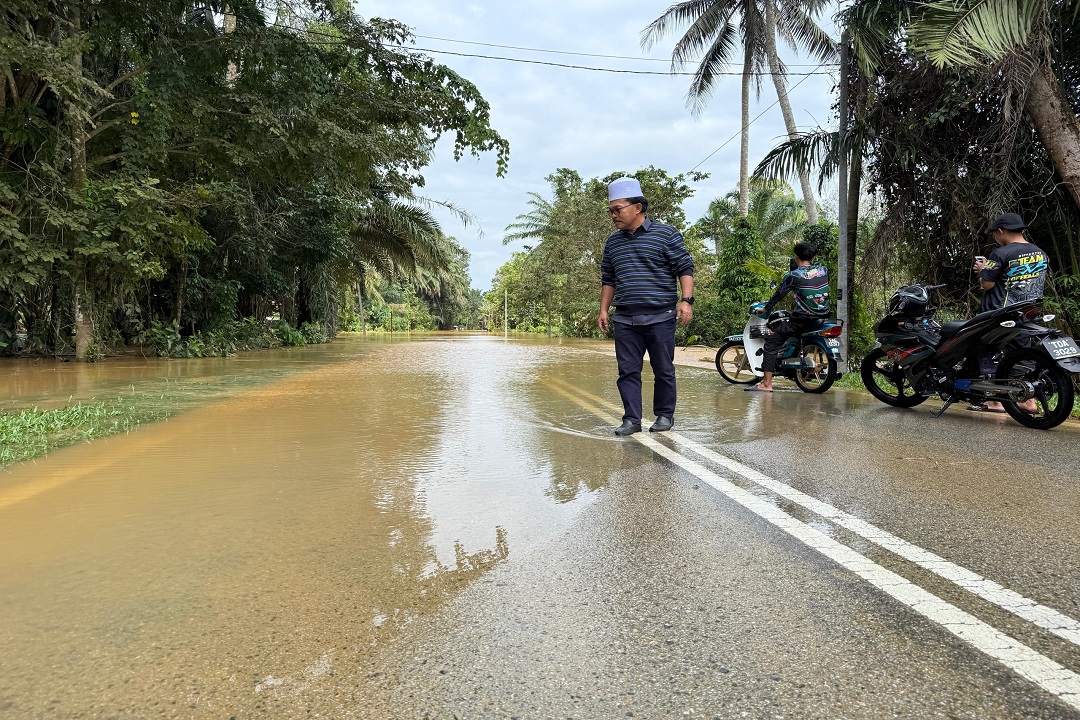 Banjir Di Hulu Terengganu, Jalan Matang - Kuala Telemong Masih Ditutup Untuk Kenderaan Ringan