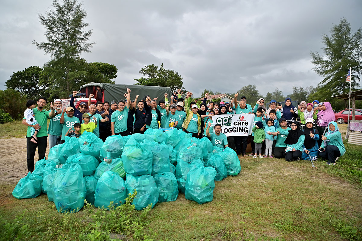 708 Kilogram Sampah Dikumpul di Pantai Tok Kita