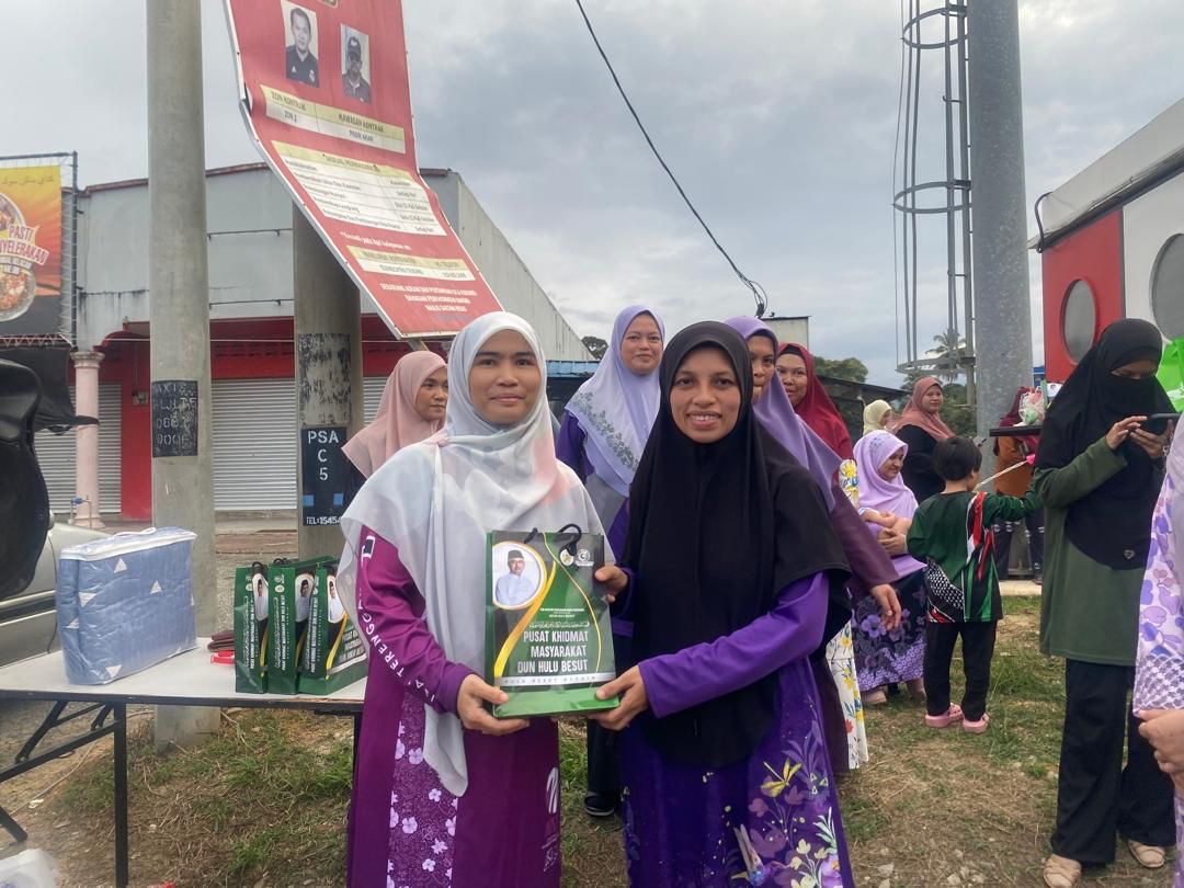 Street Dakwah-Hijab Talk di Pasar Malam Tarik Minat Rakyat