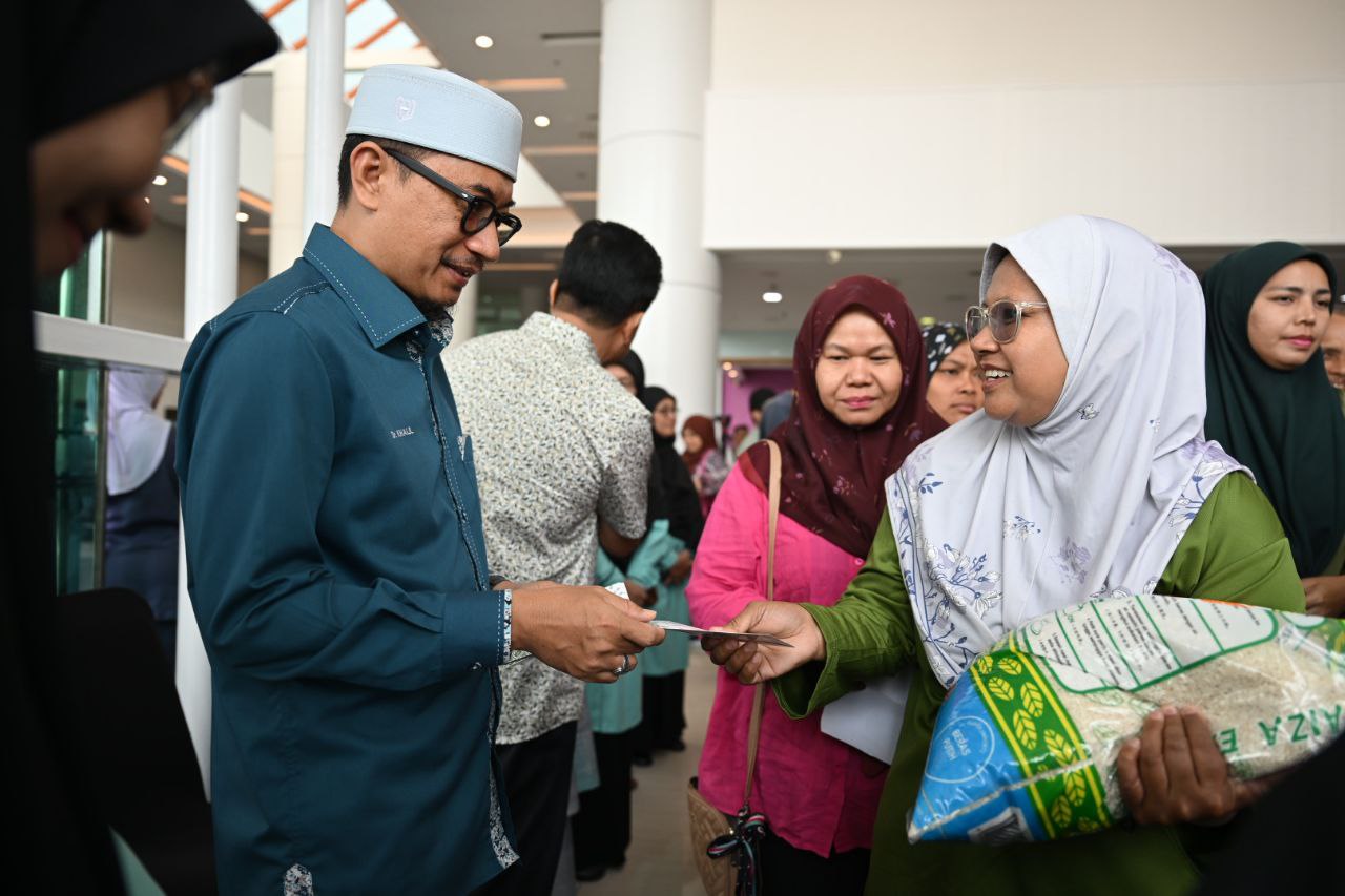 150 Asnaf Terima Agihan Zakat di KMI