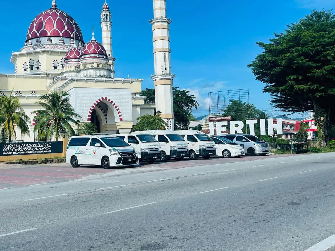 15 Van Jenazah Kini Bergerak ke Ipoh