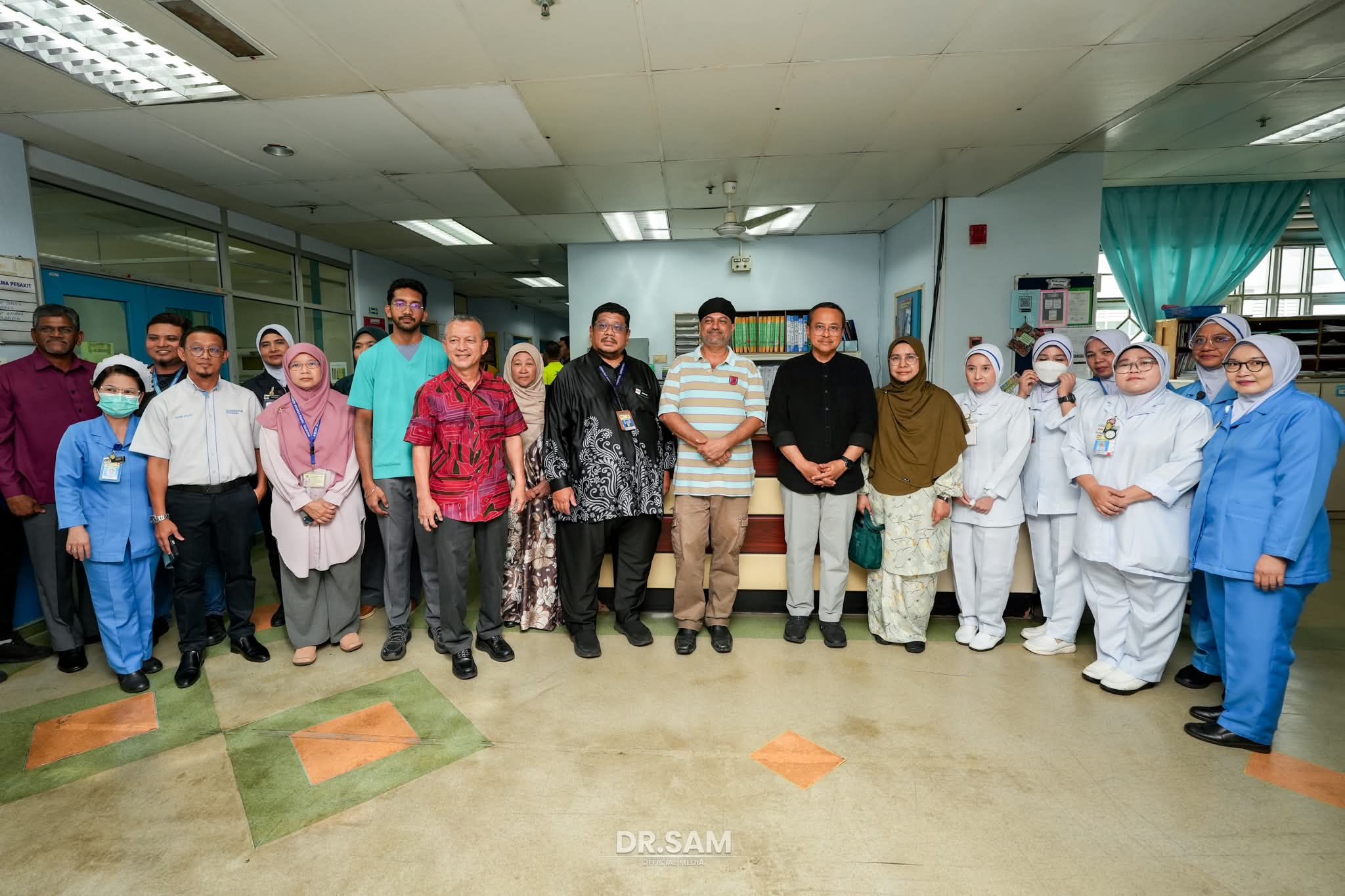 Dr. Sam Hargai Pengorbanan Petugas Kesihatan Tangani Nahas Gerik