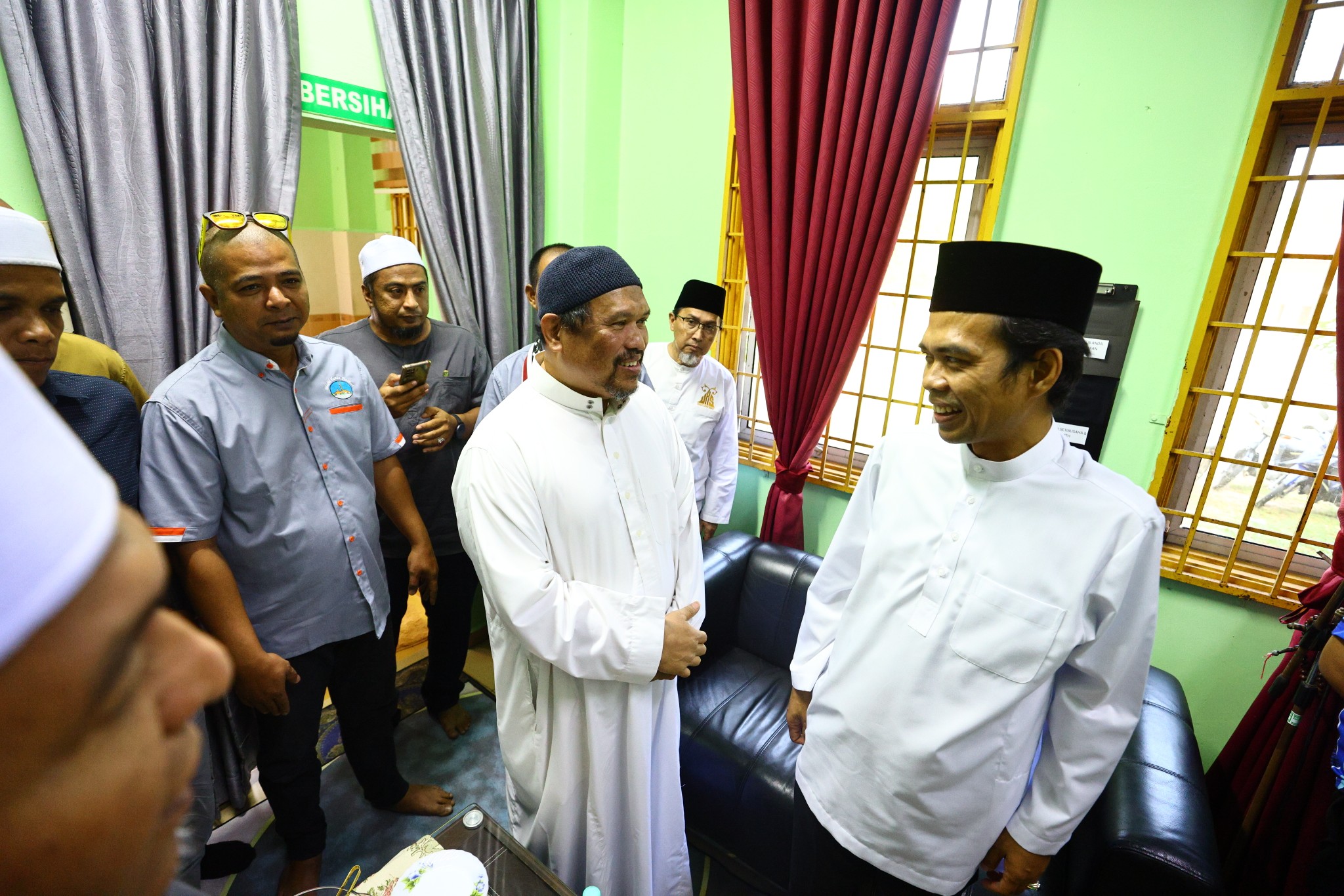 Jemaah Paka 'Banjiri' Kuliah Dhuha Ustaz Abdul Somad