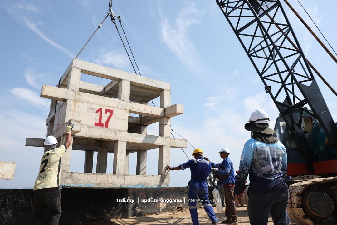 Tukun Tiruan Bukan Hanya 'Rumah Ikan'