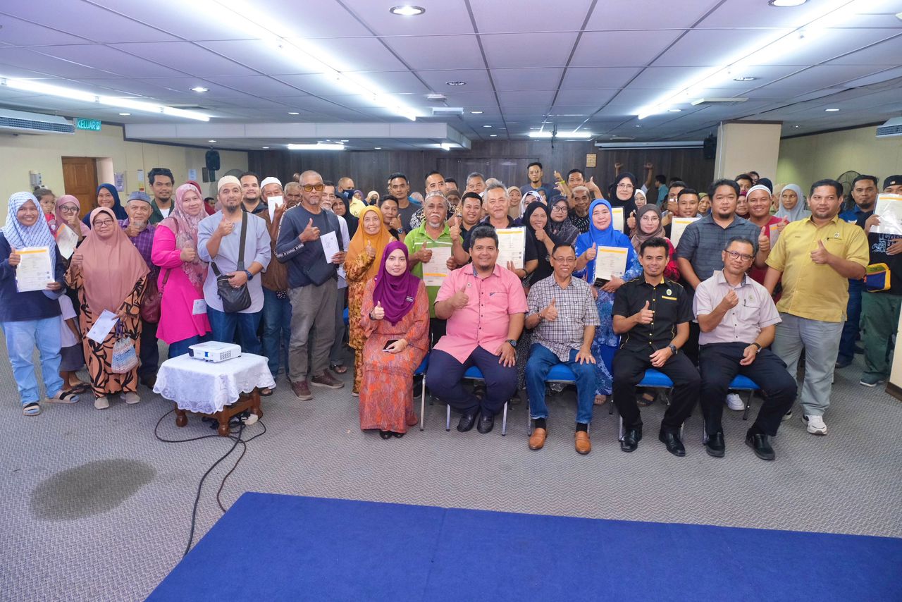 70 Penduduk DUN Cukai Terima Geran, Borang 5A