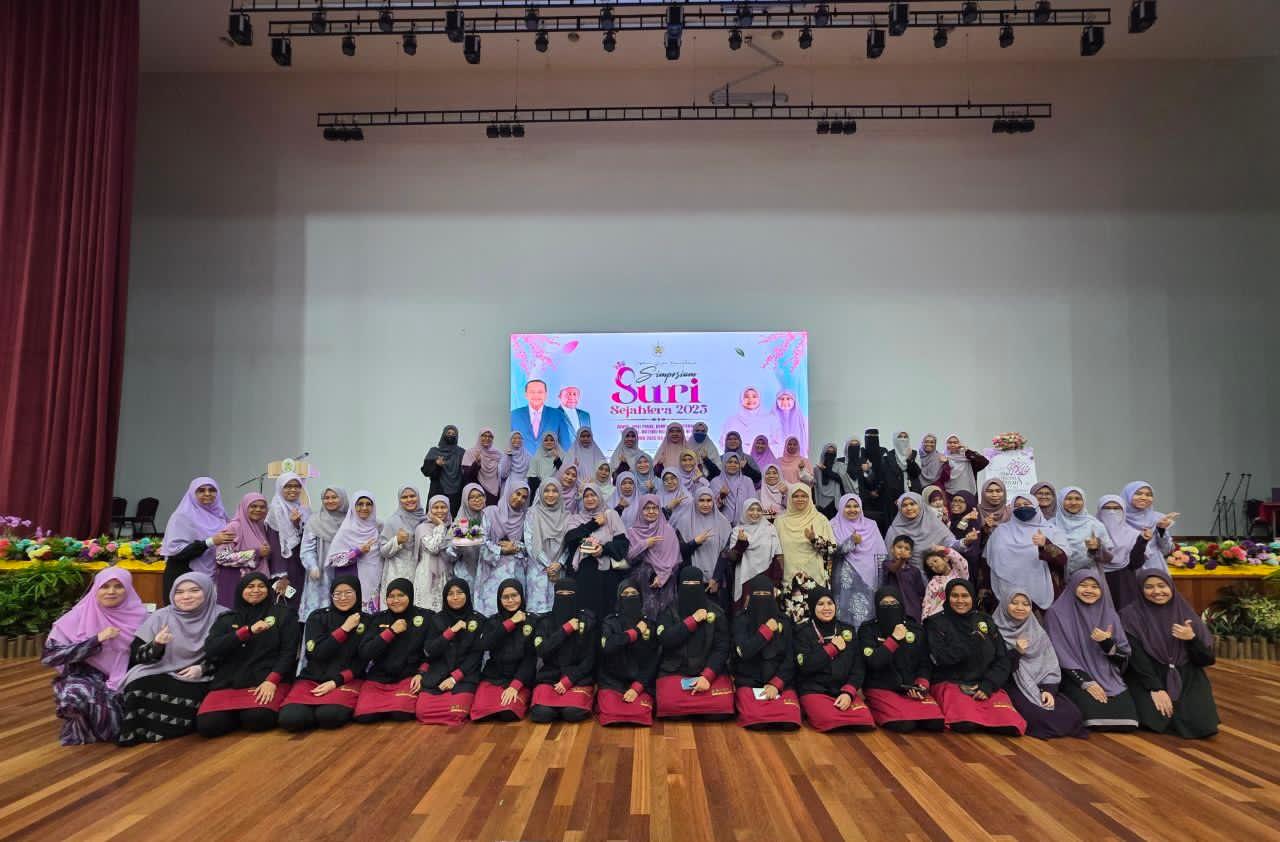 Suri Rumah Pencorak Masa Depan Bangsa