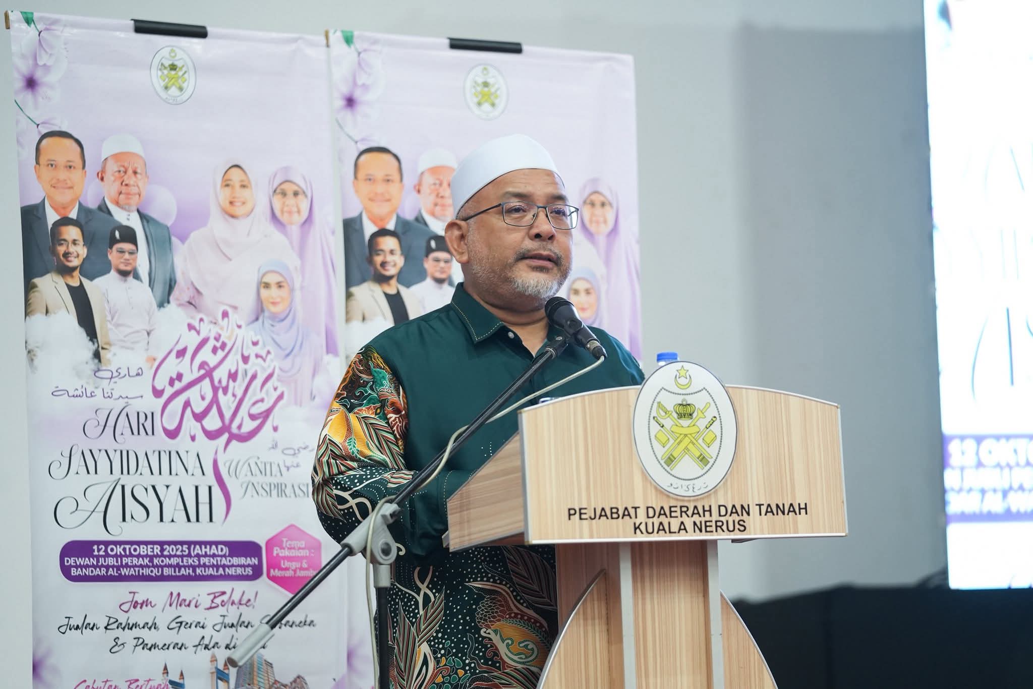 Wanita Inspirasi Pemacu Perubahan Sosial - Wan Sukairi